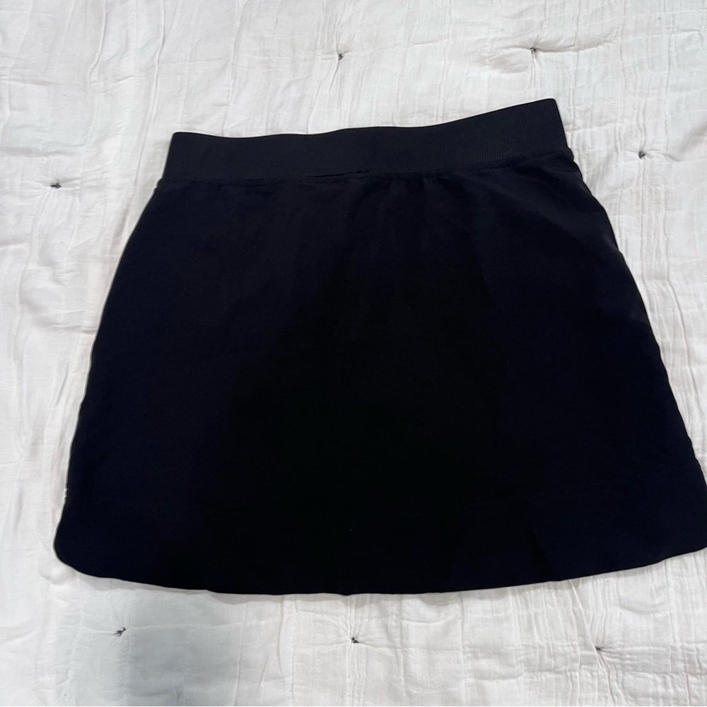 32 Degrees Women's Black Skort - Picture 3 of 8